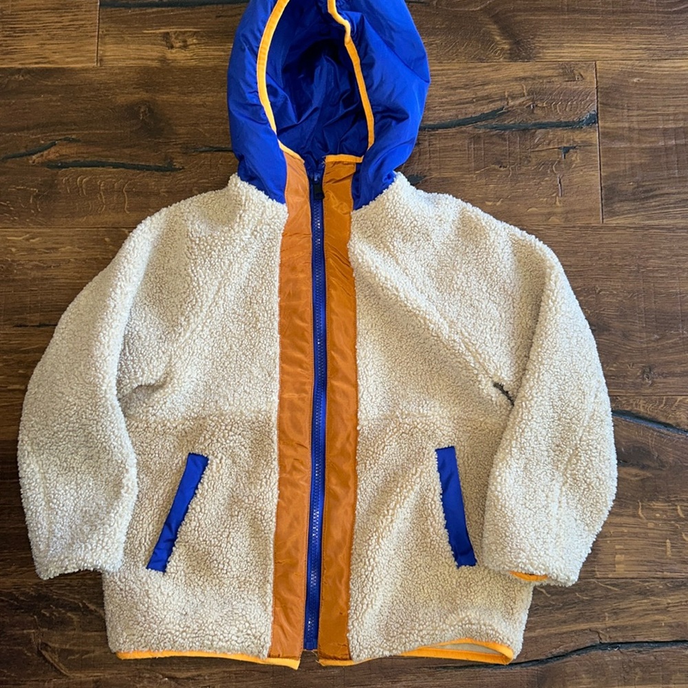 Boys Zara Sherpa jacket with hood age 8
